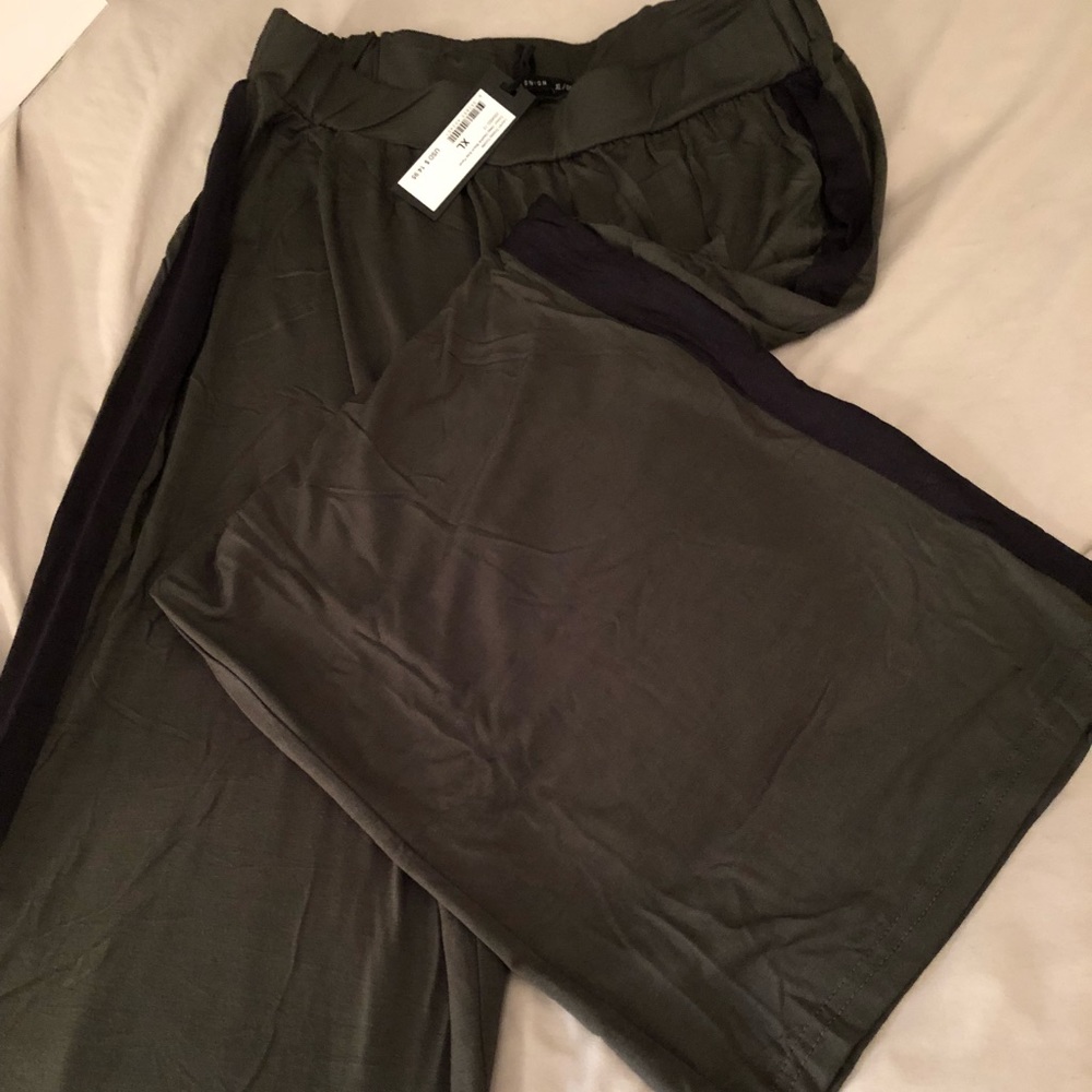 Cotton On Culotte pants capris sz XL NWT